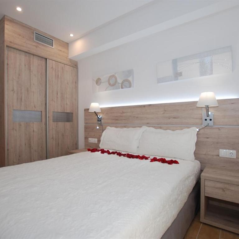 Apartments Gran VP - Two-Bedroom Apartment - 9