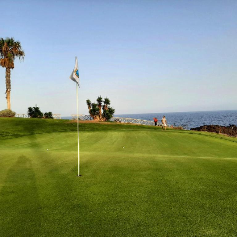 Elegant style 3-bedroom brand new apartment - Apartamento con vistas al mar - 1
