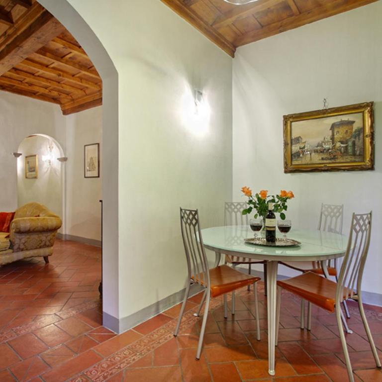 Pergola Apartment - Two-Bedroom Apartment with Balcony - 26