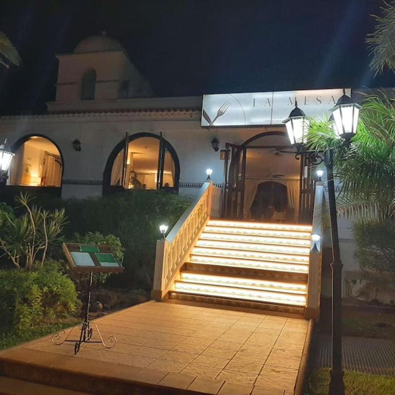 Classic Style Rental with Pools - Apartamento de 3 dormitorios - 22
