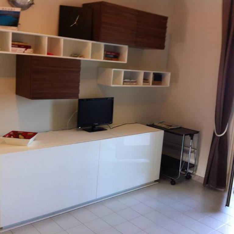 Studio Flat Vista Mare - Monolocale con Balcone - 7
