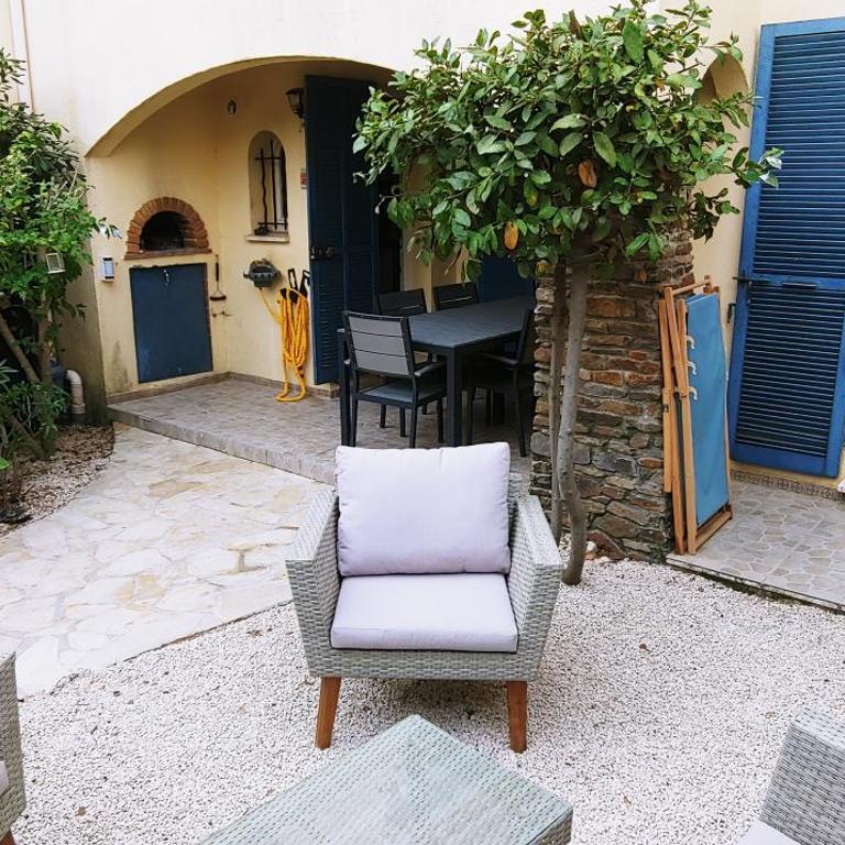Agréable T3 avec jardin et parking privé, à 350m du centre ville et des plages, wifi, remise supplémentaire de 10 pourcent pour une location à la semaine - Appartement 2 Chambres - 9