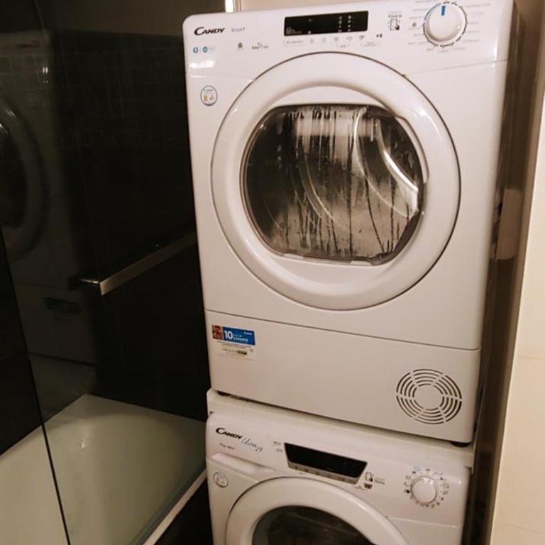 Agréable T3 avec jardin et parking privé, à 350m du centre ville et des plages, wifi, remise supplémentaire de 10 pourcent pour une location à la semaine - Appartement 2 Chambres - 30