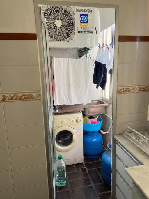 Casa Nostrum Priceless View Central Location 3BR 3BA - Three-Bedroom Apartment - 94