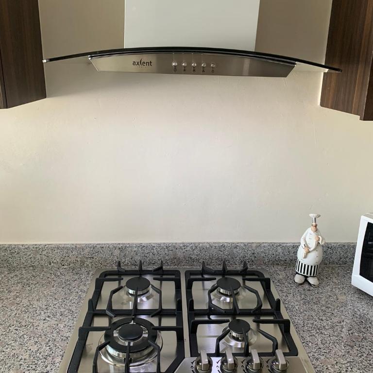 Departamento nuevo y céntrico con ambiente familiar en Guadalajara - Two-Bedroom Apartment - 8