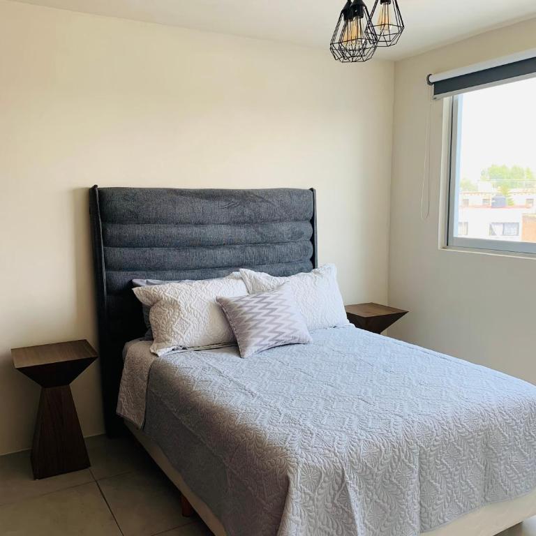 Departamento nuevo y céntrico con ambiente familiar en Guadalajara - Two-Bedroom Apartment - 10