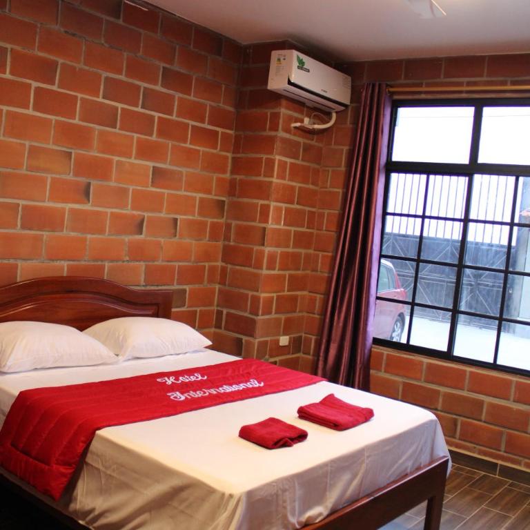 Hotel International - Habitación Doble Estándar - 1 o 2 camas - 1