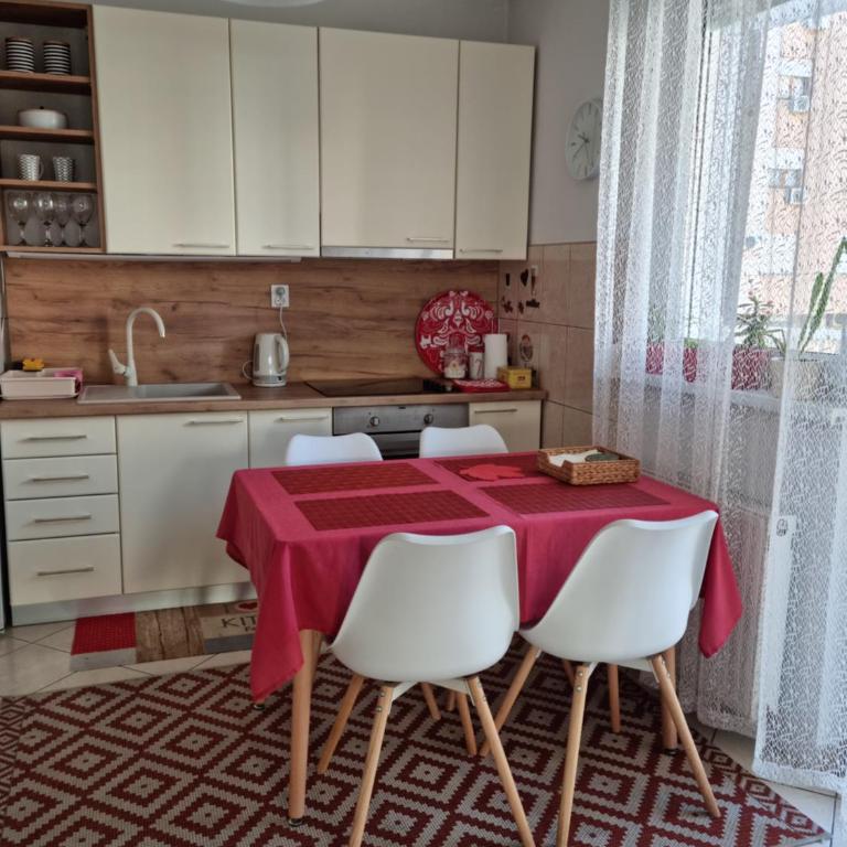 Stan na dan "Irina" Banja Luka - Apartman sa Balkonom - 5