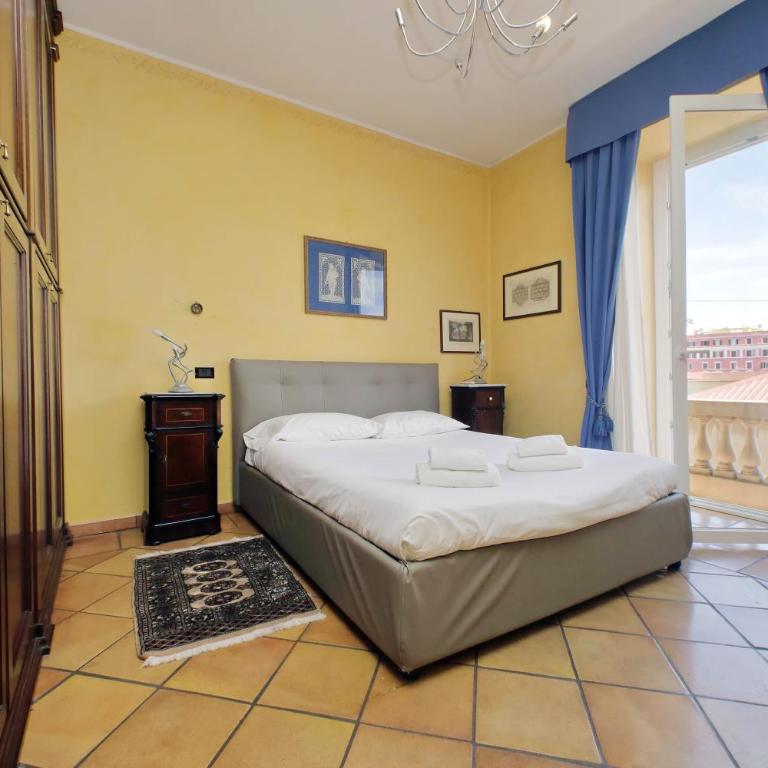 Bellezza Al Colosseo - B&B & Apts - Two-Bedroom Apartment -- Via San Giovanni in Laterano 226 - 23
