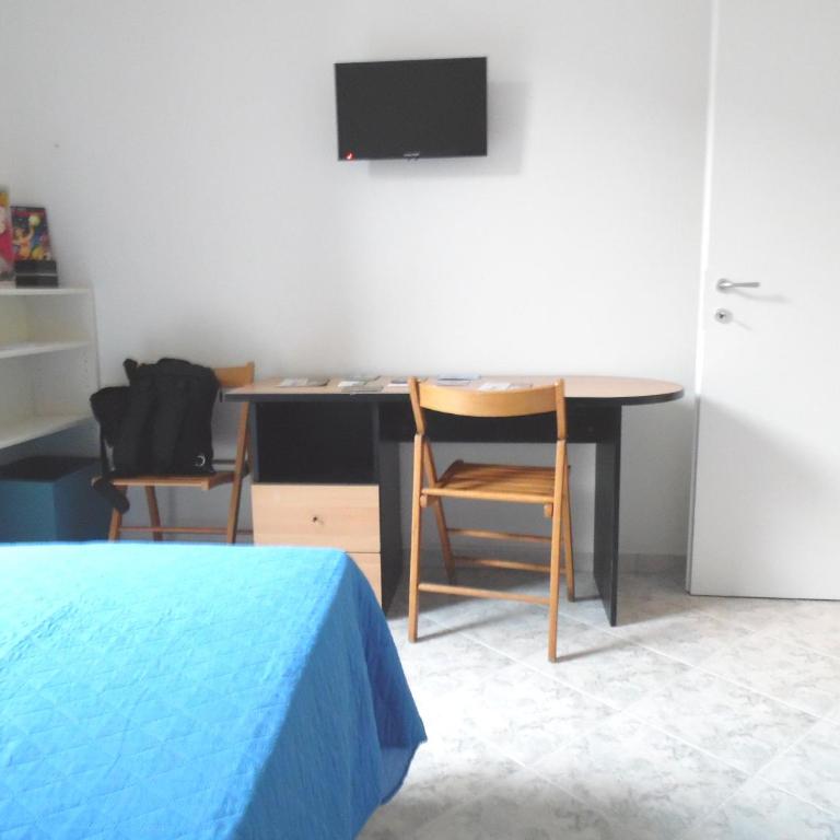 Suite Donnaregina - Appartamento con 2 Camere da Letto - 15