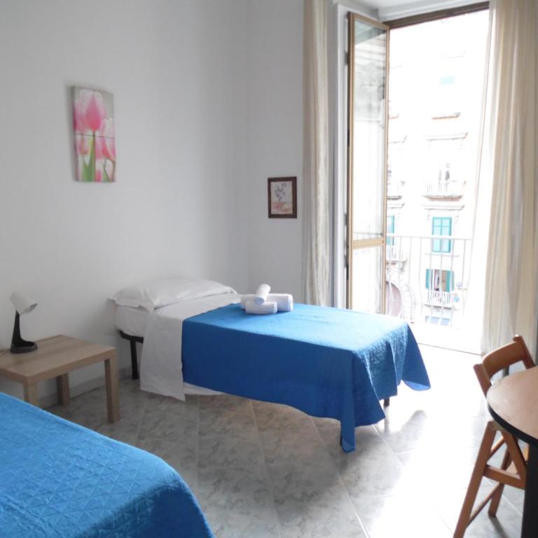 Suite Donnaregina - Appartamento con 2 Camere da Letto - 18