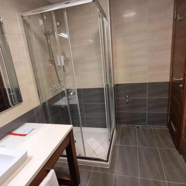 Apartman B428 Vucko private host - One-Bedroom Apartment - 3