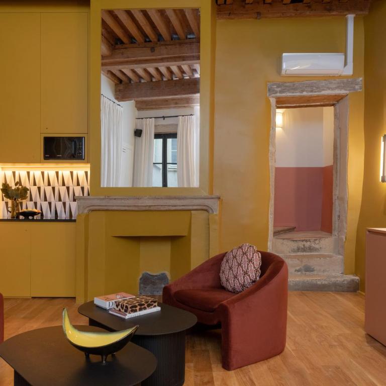 MiHotel Saint Jean - Suite Supérieure "Scala" - 12