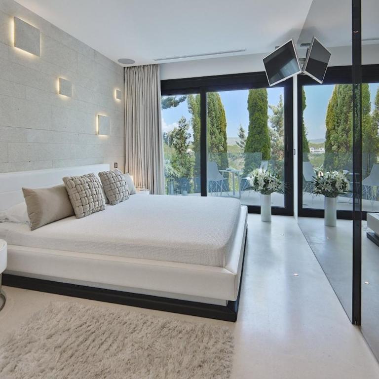 Irresistible Ibiza Villa 3 Bedrooms Villa Buena Private Heated Pool - Villa de 3 dormitorios - 24