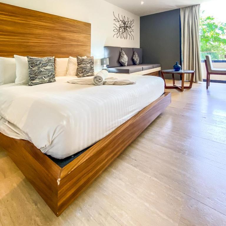 Big Studio at KAAB BY THE BEACH with roof top pool near Paseo del Carmen Mall - Estudio Superior - 2