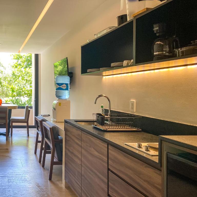 Big Studio at KAAB BY THE BEACH with roof top pool near Paseo del Carmen Mall - Estudio Superior - 33