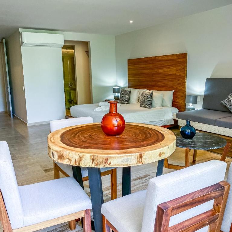 Big Studio at KAAB BY THE BEACH with roof top pool near Paseo del Carmen Mall - Estudio Superior - 6