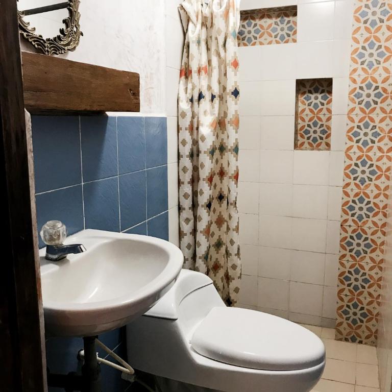 Pachamama Hostel Cartagena - Habitación Doble con baño privado - 6