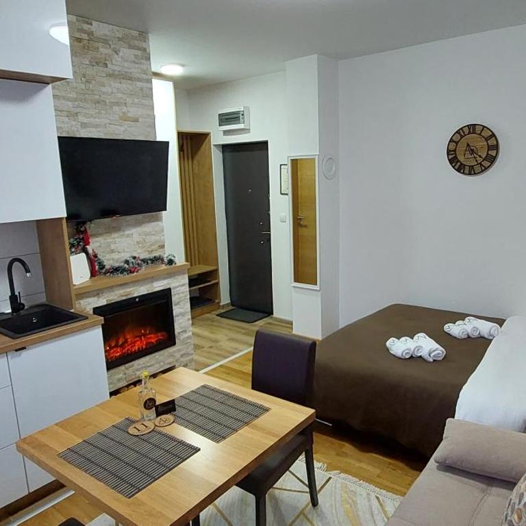 Apartmani MONTES Jahorina - Studio with Sofa Bed - 7
