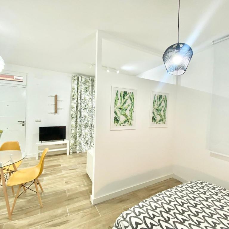 China Town Madrid 02 - One-Bedroom Apartment - 11