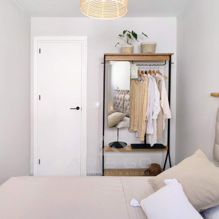 Quiet Beachfront Apartment - Two-Bedroom Apartment - 7