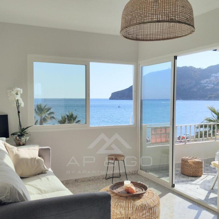 Quiet Beachfront Apartment - Two-Bedroom Apartment - 19