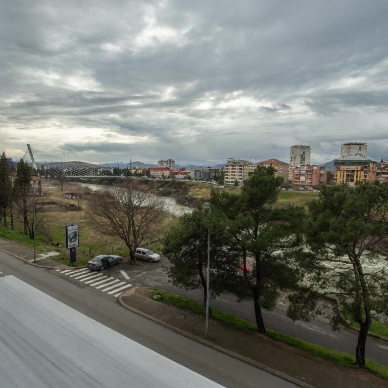 LINA - PG, Moraca River Apartment - One-Bedroom Apartment - 19