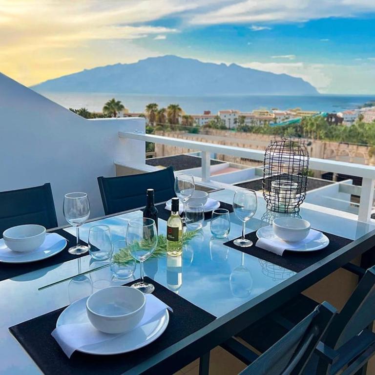 Malibu Ocean Sunset - One-Bedroom Apartment - 16