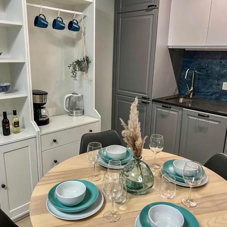 Malibu Ocean Sunset - One-Bedroom Apartment - 17