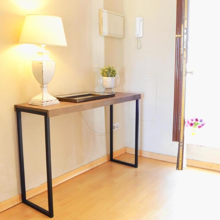 HomeySeville-Penthouse Cathedral Tomas de Ibarra St 6 pax, Parking Optional - Apartamento de 2 dormitorios - 9