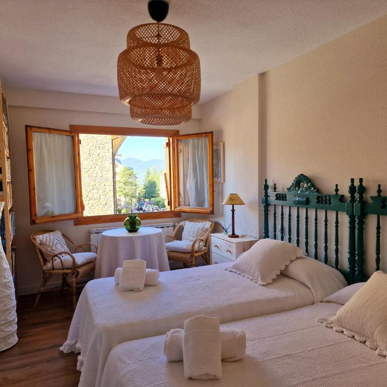 ESQUÍ PIRINEO ARAGONÉS APARTAMENTO EL JUNCARAL Wifi - Two-Bedroom Apartment - 3