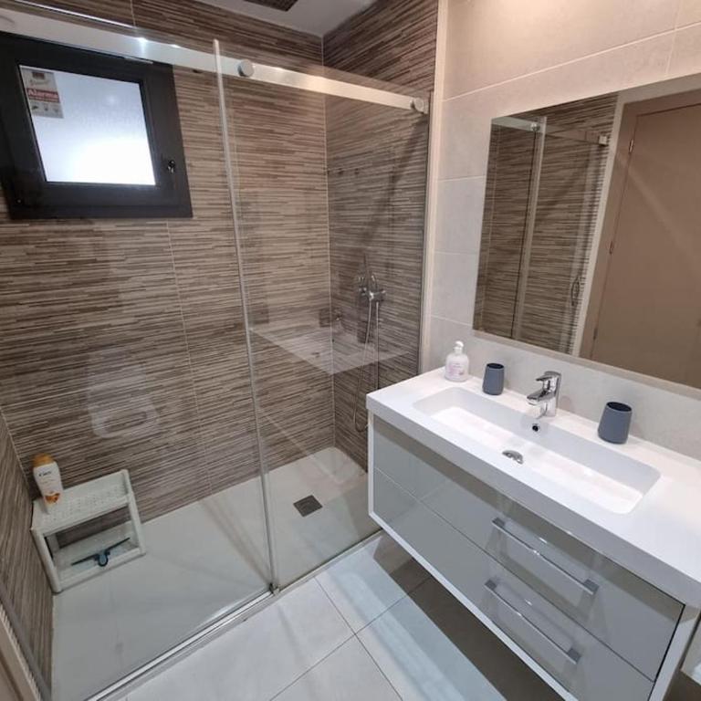 Apartment with magnificent seeview and all luxury - Apartamento de 2 dormitorios - 4