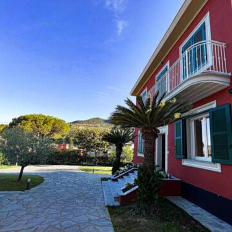 Elegante Villa Giardino + Posteggio privato - Villa con 3 Camere da Letto - 4