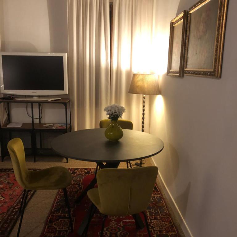 Pescioni 19 - Appartamento con 1 Camera da Letto - 10
