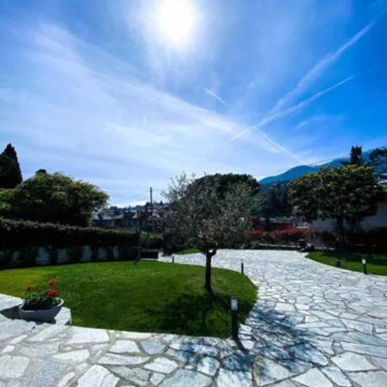 Elegante Villa Giardino + Posteggio privato - Villa con 3 Camere da Letto - 29