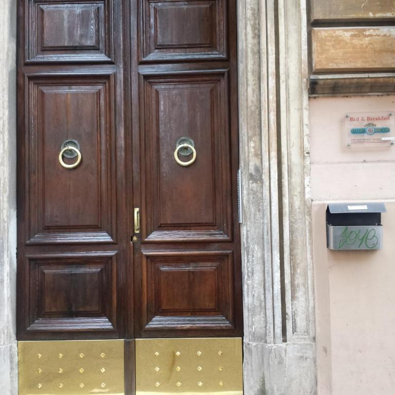 In the Center by Local Domus - Double Room - 17