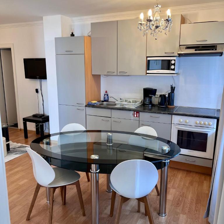 MaHome Apartments - Two-Bedroom Apartment - 6
