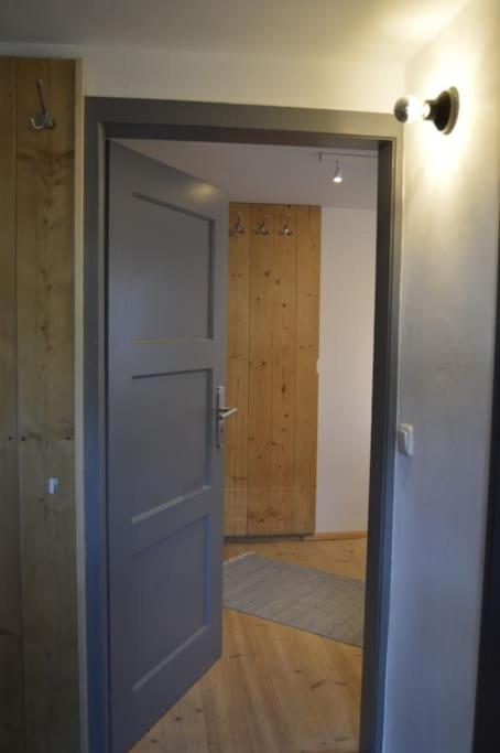 Herberge. 46 - Three-Bedroom Apartment - 34
