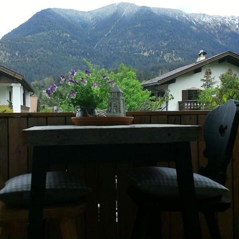 Herberge. 46 - Three-Bedroom Apartment - 3