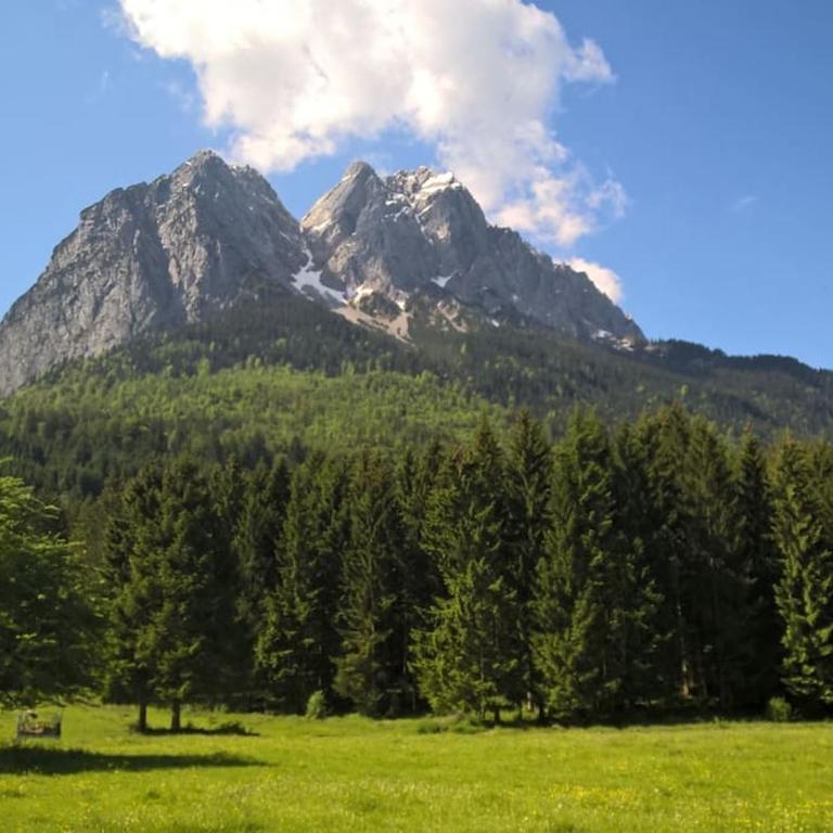Herberge. 46 - Three-Bedroom Apartment - 64