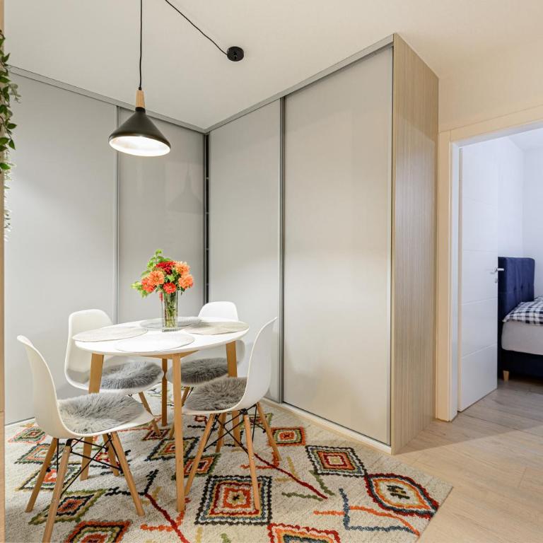 Apartment UNA Alipasino with two bedrooms - Two-Bedroom Apartment - 12