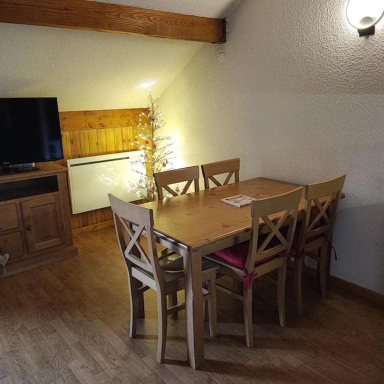 Appartement 4 personnes Puy Saint Vincent 1800 - Apartment mit 1 Schlafzimmer - 5