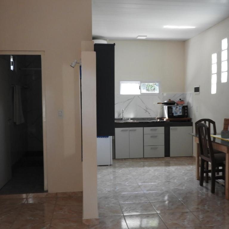 Departamento nuevo, amplio y cercano al centro de Posadas II - Apartamento de 1 dormitorio - 5