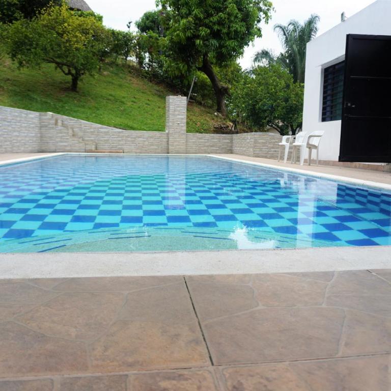 Casa Quinta Villa Carolita - Casa Unifamiliar de 3 dormitorios - 6