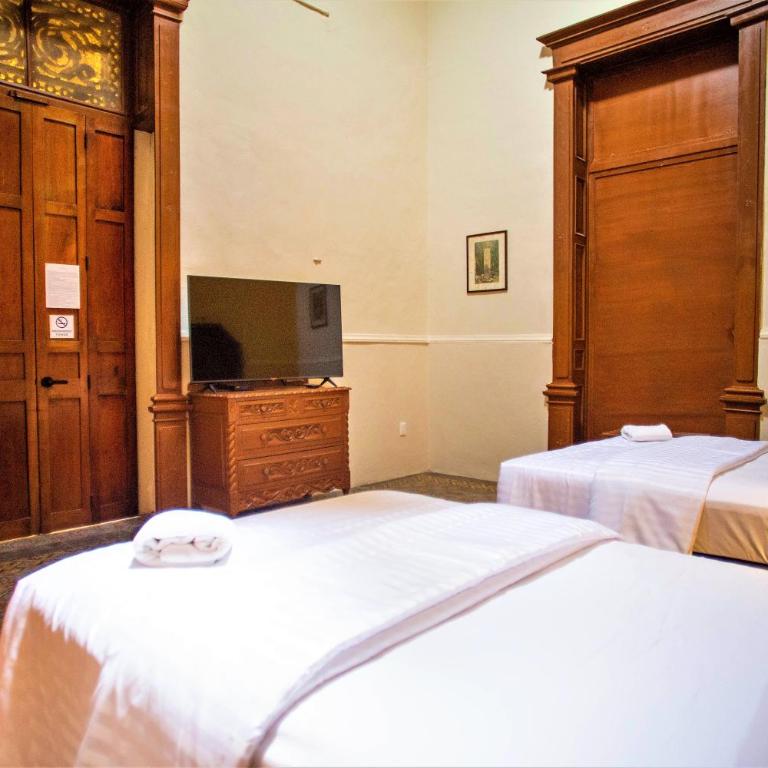 Hotel Real Toledo by Kavia - Superior Double Room with Two Double Beds - 2