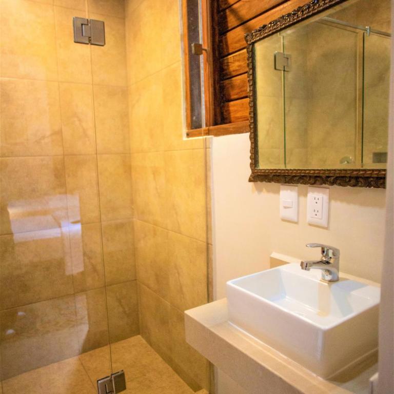 Hotel Real Toledo by Kavia - Double Room with Two Double Beds - 9