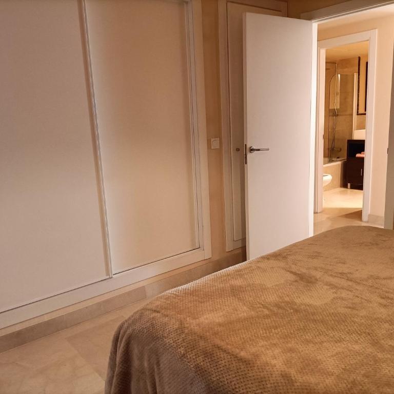 El sol Espanol - One-Bedroom Apartment - 17