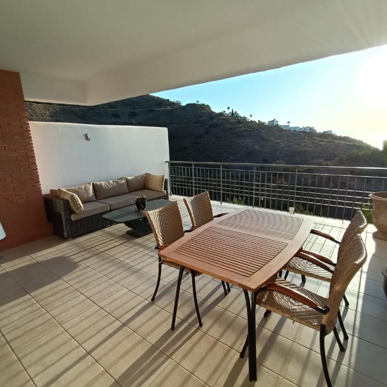 El sol Espanol - One-Bedroom Apartment - 21