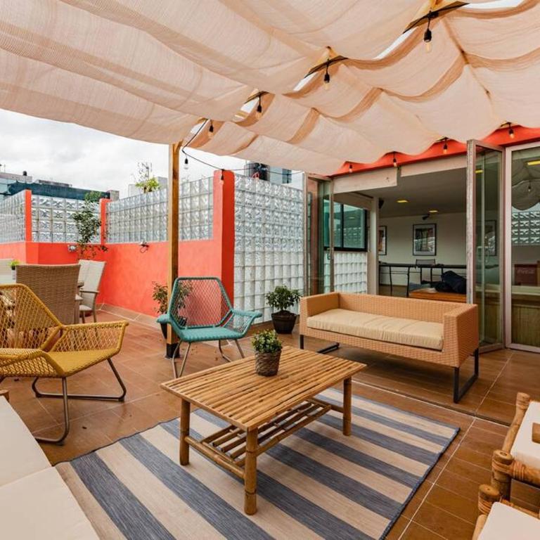 Stylish apartment with private roof top & jacuzzi - Apartment with Terrace - 1