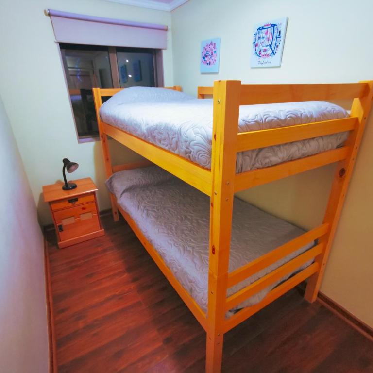 Hermoso Departamento Central en Concepción - hasta 4 camas - 2 Dormitorios - 1 Baño - 1 Estacionamiento - Mejor Evaluado en Chile 2023-2025 - Incluye Consola de Juegos Retro - Te ayudo con panoramas - Apartamento de 2 dormitorios - 11